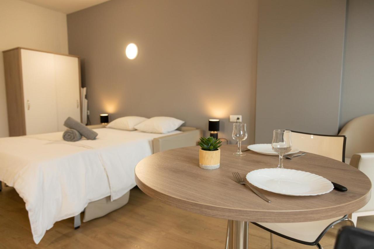 Modern Chic Immaculate Studio Near City Center Belval Daire Esch-sur-Alzette Dış mekan fotoğraf